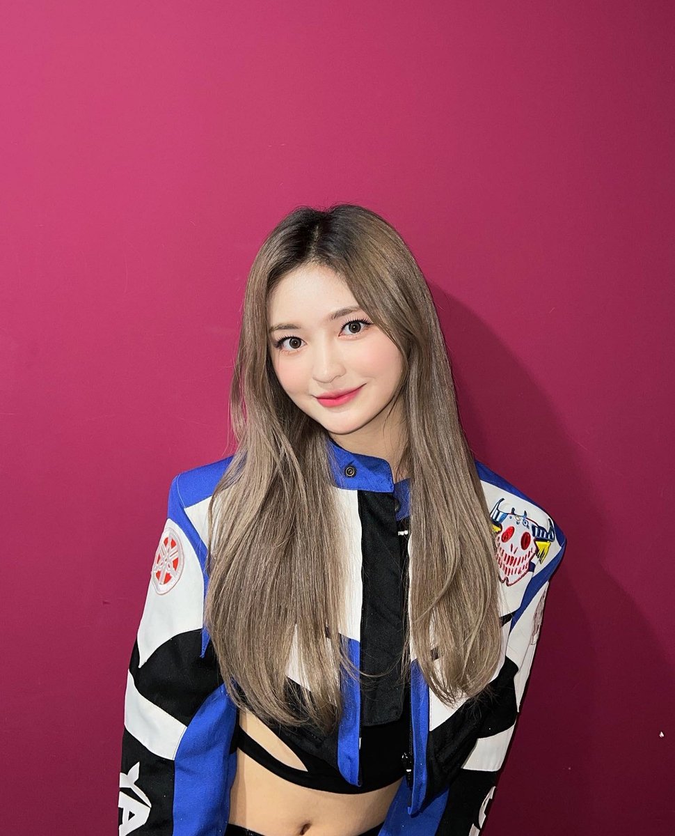 KimChoyeonFR's tweet photo. [ Instagram ] 10.07.22

kimchoyeon.official | POP salut 👋

#CHOYEON #POP_bugAboo https://t.co/vTQgOSyiGc