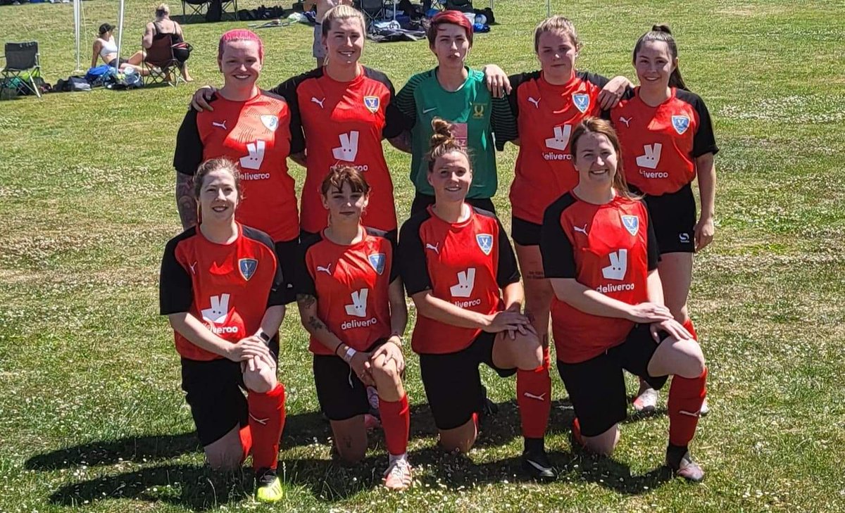 WomenSaracens's tweet image. Very proud of this bunch today.
Played 6, won 2, drawn 4, conceded 1 goal.
Went out on penalties in the semi final.
👏👏👏💪💪💪👊👊👊
#happymanager
