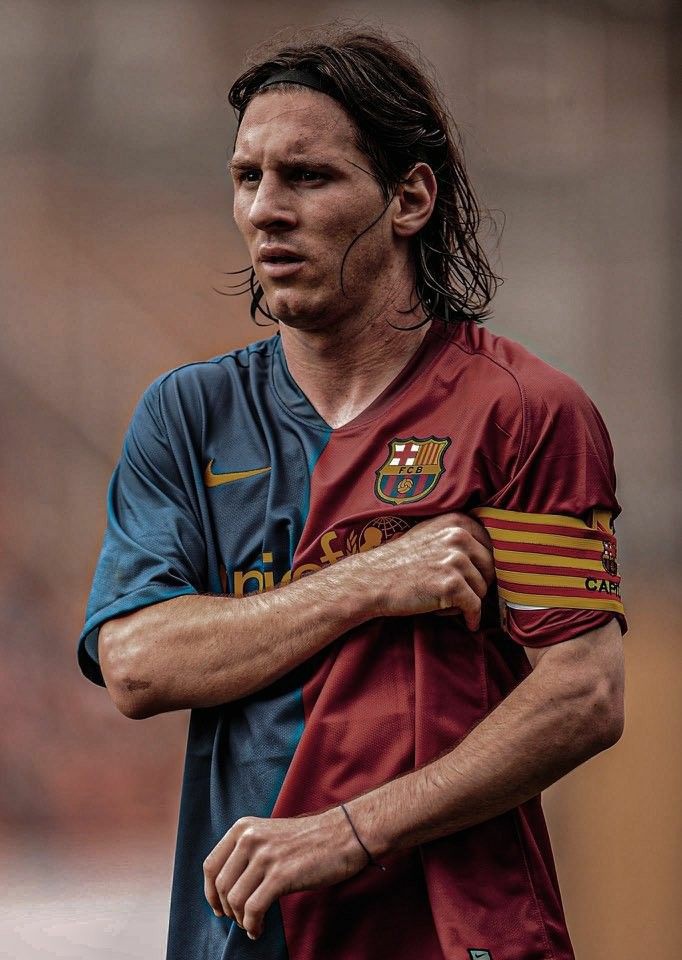 Este Messi con 22 años ya era infinitamente mejor que Mbappé