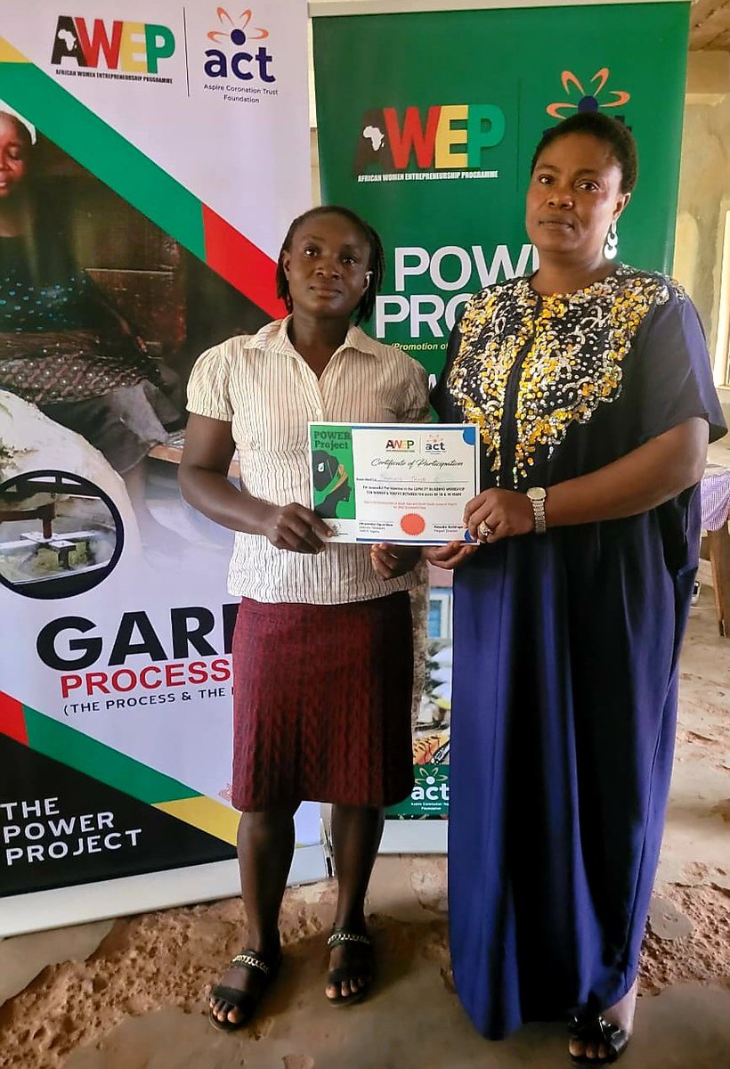 Melmedia2013's tweet photo. The @awepnigeria @ACTFoundation_
#POWERProject Workshop at Amuba Hall Uboji Ngwo Uno Community #Enugu was a great success about 65 engaging &amp; enthusiastic participants attended with great interest to learn. They were taught several important principles of Agric Enterpreneurship https://t.co/clpHEyAdyx