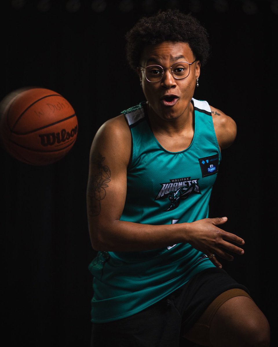 Tasia McKenna tweet media