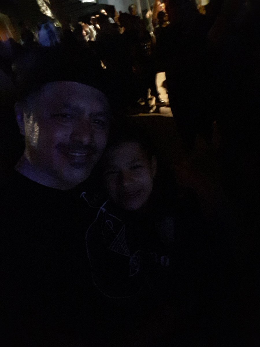 Andador alcalde 
<a href="/MACHINGON/">MACHINGON</a> <a href="/PMakabrito/">MaK</a> 
Lucha,cumbia y slam que más se puede pedir?con  mi nueva compañera de tokines <a href="/lachinita2000/">Loreta Valentina Her</a>  🤘👌