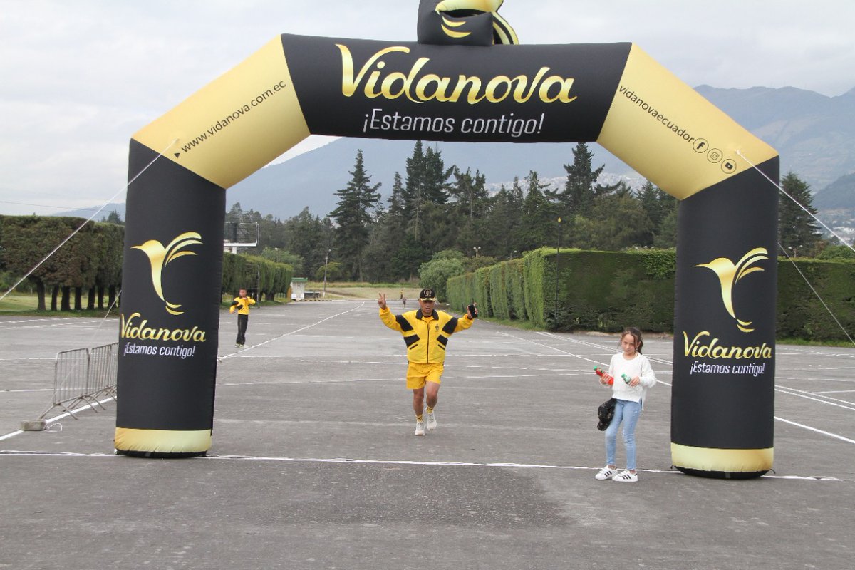 CedeDoc's tweet photo. #Quito | La @esmilecuador participó en el circuito atlético 5k Nuestros Héroes organizado por la Fundación Virgen de la Merced, con espíritu deportivo.
#EducandoMilitaresDelFuturo https://t.co/t8m9HTSIa0