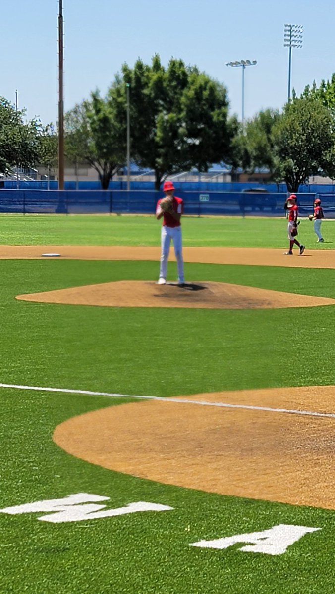 jbdominguez's tweet photo. CG SO on the mound. 5 Ks, 1BB. 2-2, 2 RBI are the plate. @reeddominguezzz had a good day! @CS_Baseball_ @jesselopezWAX @CoryBeckham5 #GoCougs #ExceedTheExpectation #BuzzBaseball https://t.co/s84MzKasnW