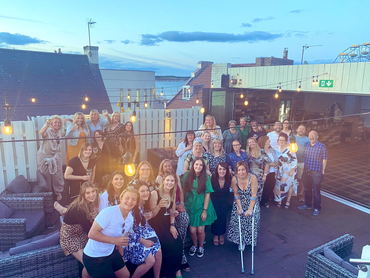 k_dinsdale's tweet photo. The best team ever💜💚 #TeamQuay https://t.co/LXr7OOgIb4
