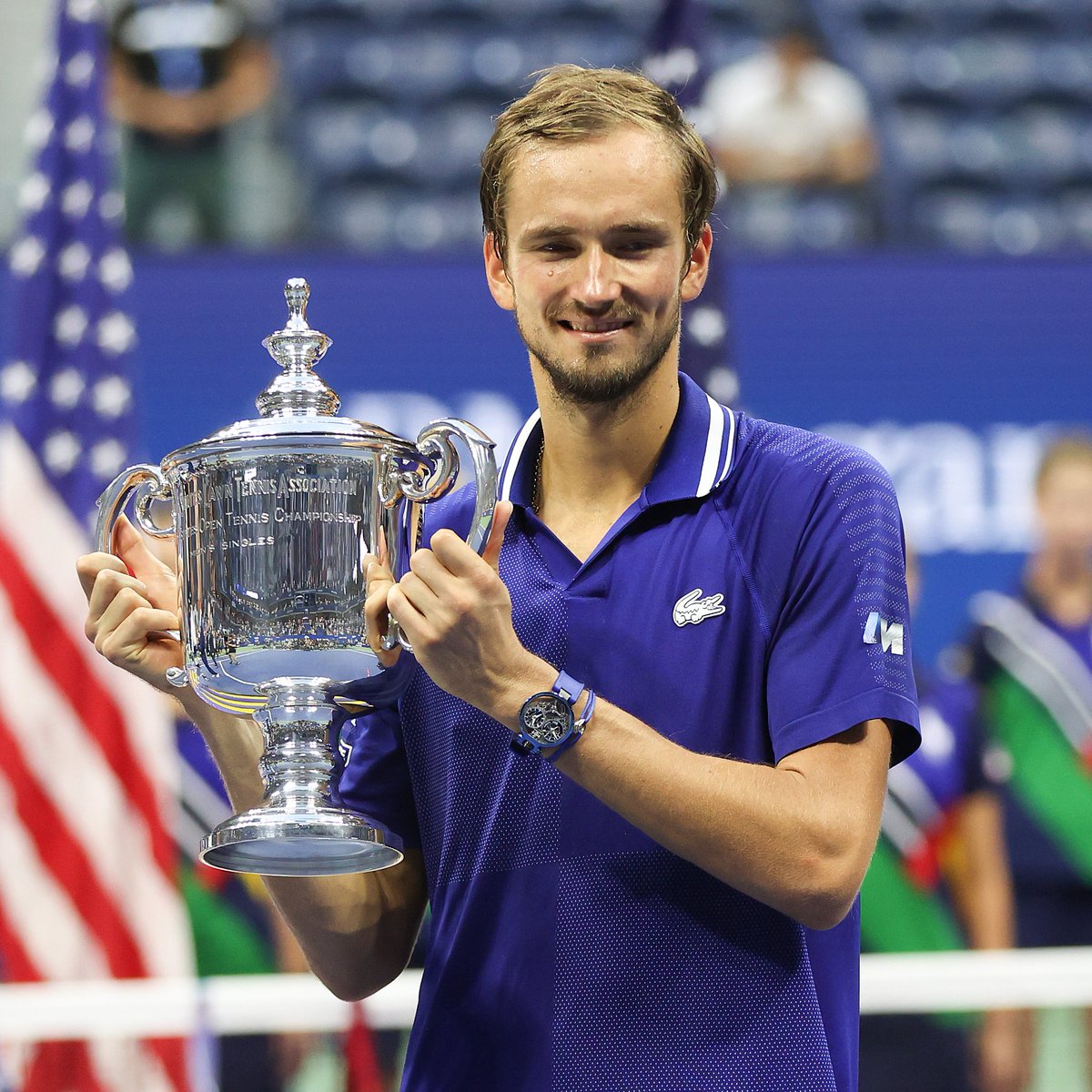 TylerJarodShort's tweet photo. @usopen #letDjokovicplay

We're familiar with the other two 😉 https://t.co/i4fO83bqbn