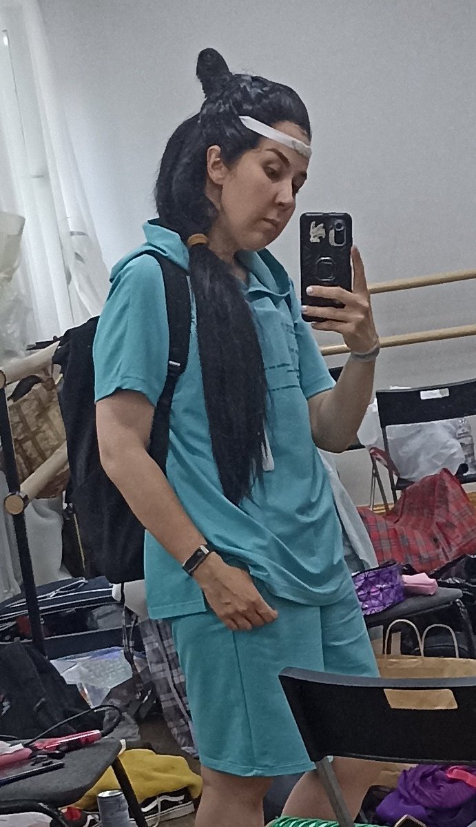 ak47uru's tweet photo. Мои единственные фотки с #panicomix соу фар.
Этот Лань едет домой.
#MDZS #modaozushi #Lansizhui https://t.co/VNPacRmCxx