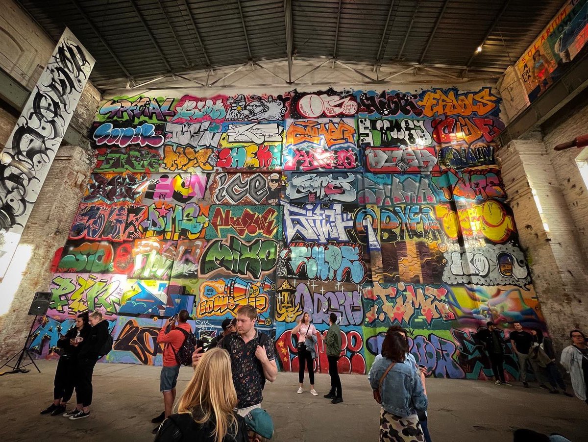 m_city_waras's tweet image. #wjazd! #layoup #openning  #100cznia #mariuszwaras #mcity #mural #graffiti #streetart #stencilart #contemporaryart #urbanart @m_city_waras #100cznia #layup_galeria