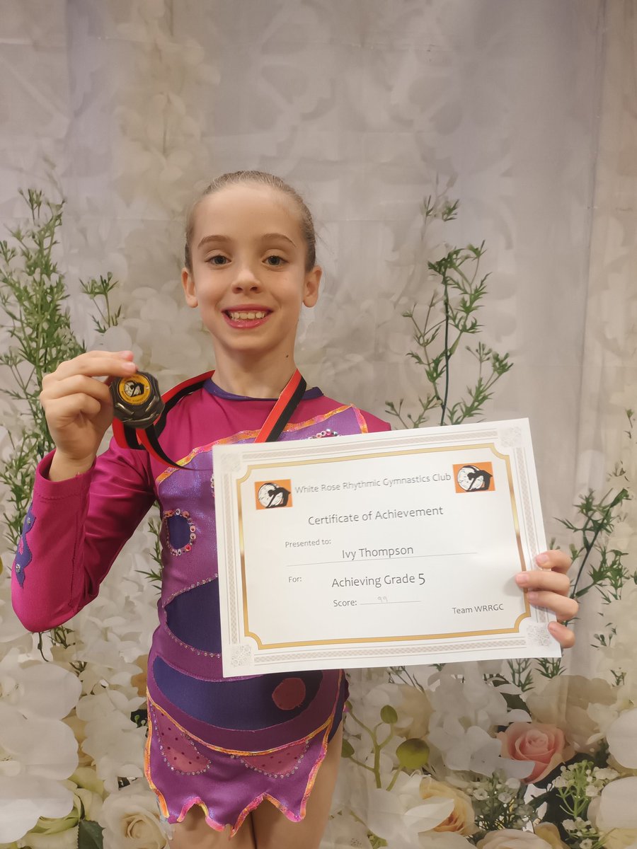 LydiaTh05024494's tweet photo. rhythmic gymnastics grade 5, consider yourself passed! @OPA_LG https://t.co/tf9glYxE6O