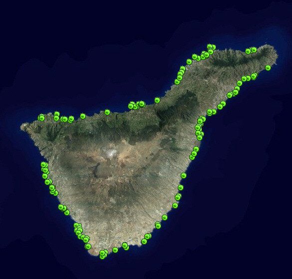Imanolzuaznabar's tweet photo. Dos imágenes como resumen de la gestión de Tenerife. A la izquierda, el proyecto del Circuito del Motor de Tenerife con un gasto de decenas de millones de Euros que va a empezar a construirse. A la derecha, un mapa con algunos de los 200 emisarios de aguas residuales ilegales. https://t.co/68eyEBohnf