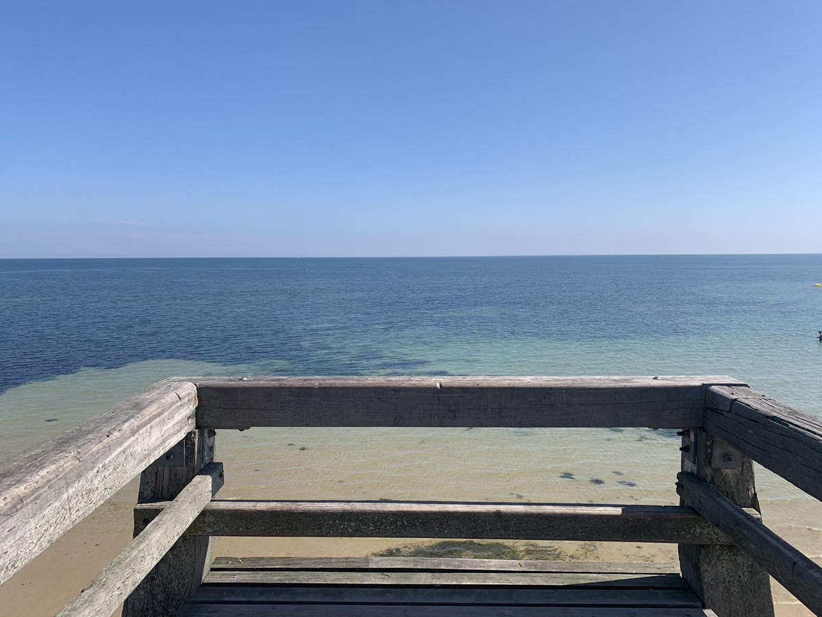 StephaneLEGAL1's tweet photo. Cote de nacre. Que du bonheur, authentique et calme.#Normandie https://t.co/7D9paHZSLu