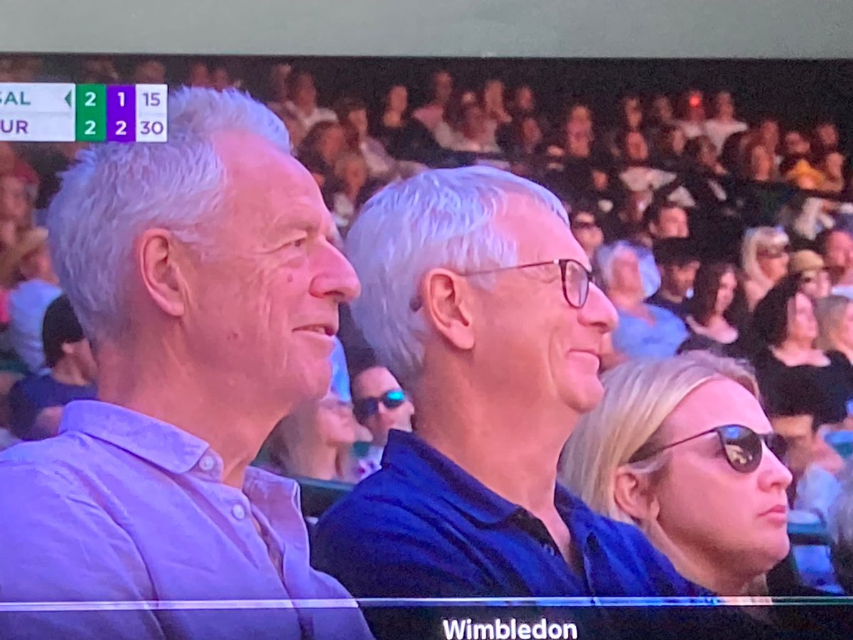 My brief moment of fame on ⁦@Wimbledon⁩ TV. Interesting how many friends and acquaintances saw it. A reminder of how visible one is in the Information age, even when lost in a crowd.