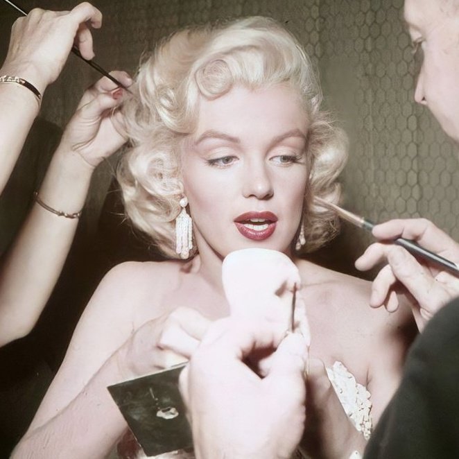 thvkalon's tweet photo. jungkook as marilyn monroe; a small thread 🤍 https://t.co/BZXZeMrKGc