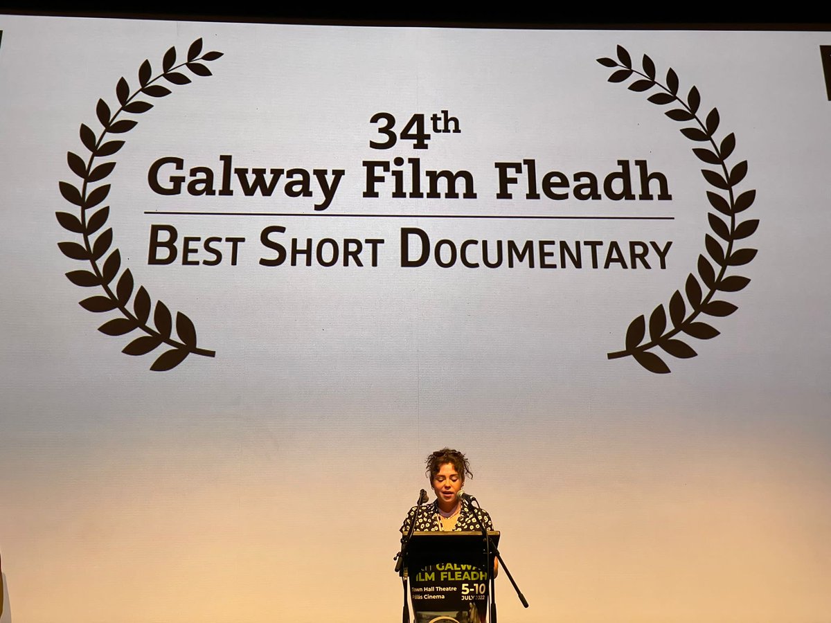 GalwayFilm's tweet photo. BEST SHORT DOCUMENTARY i gcomhar le @TG4TV curtha i láthair ag @AnnieDoona 

goes to 'Call Me Mommy' 

Directed by Tara O’Callaghan 

Produced by Aaron McEnaney, Louise Byrne &amp; Ross Killeen https://t.co/MmVKlHuzw4