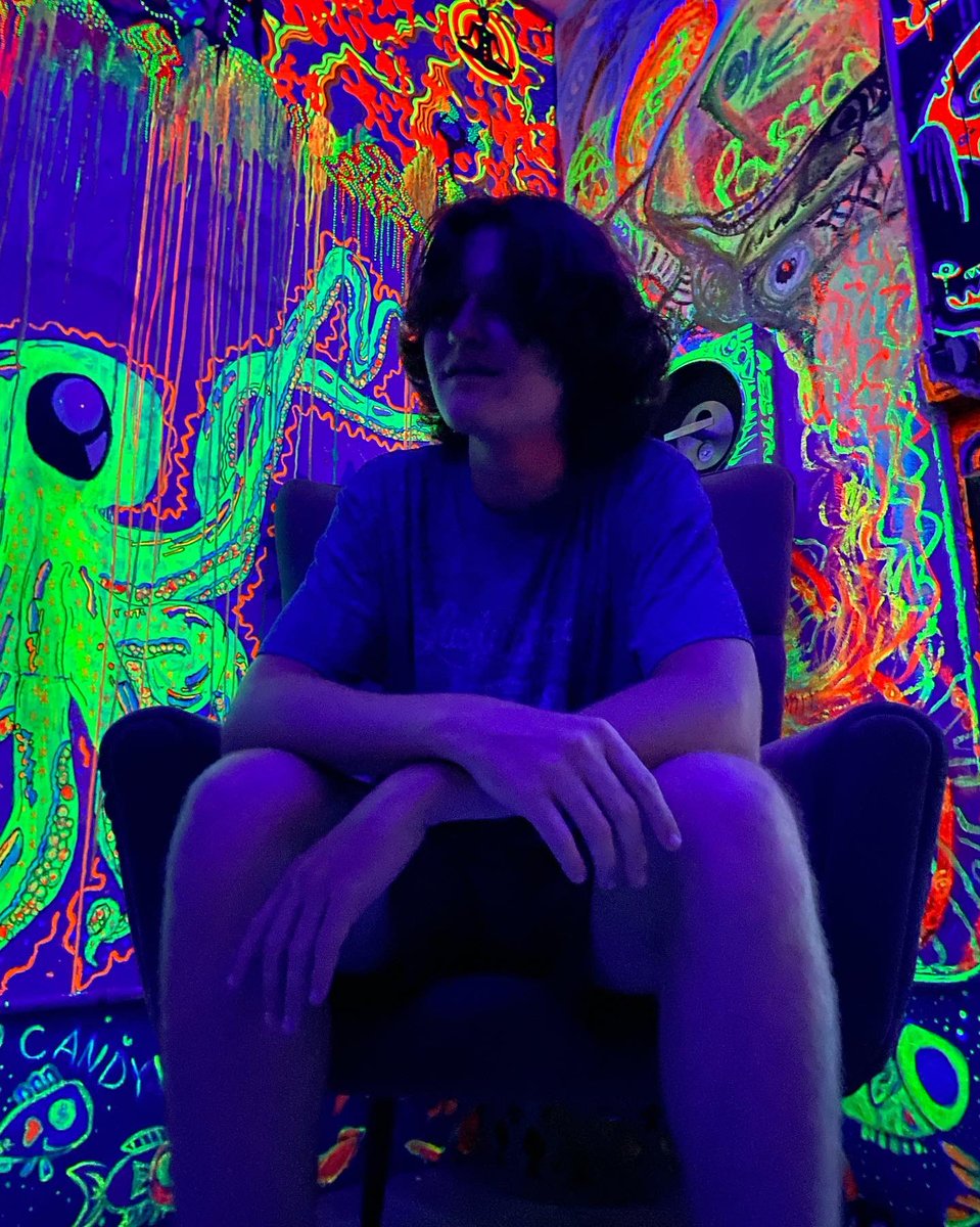 5cvrlt's tweet photo. neonscapes https://t.co/ZHNi9ir0SZ