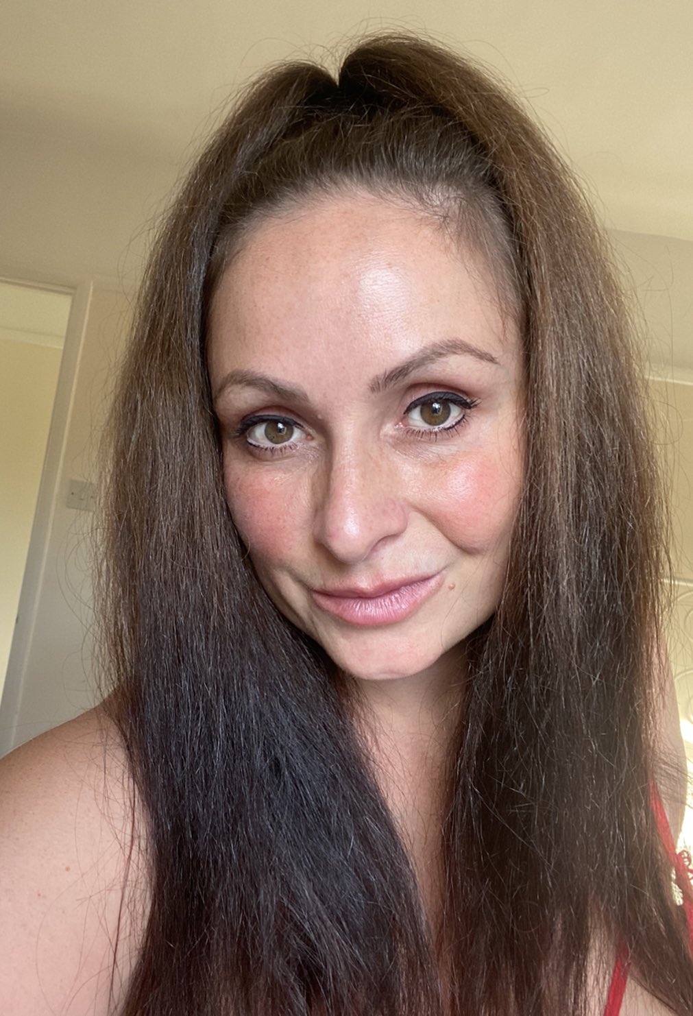 TW Pornstars - Sophia Delane. Twitter. I’m that hot it’s 1990 again and high ponies and back! #