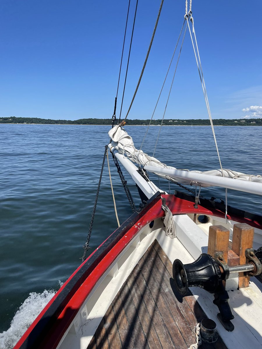 We’re on a boat! ⛵️😎 #FTPS22 #CSHLcourselife