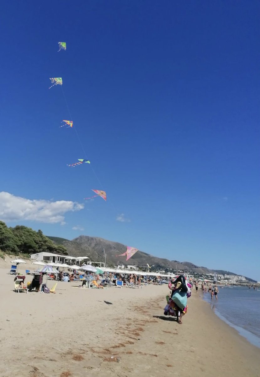 antoniosilvi's tweet photo. Un passo in avanti giù a terra e sette nel cielo! #Sperlonga https://t.co/WwwLp2rH4T