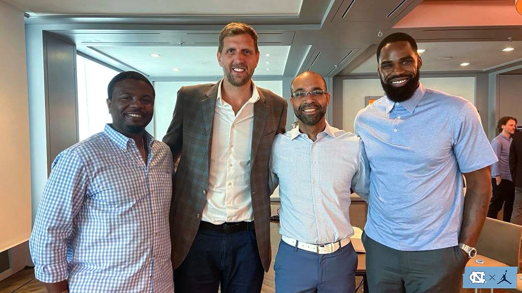 Teammates Shammond Williams and Antawn Jamison alongside Dirk Nowitzki and Adekola Okulaja (brother) today in Germany at the memorial service for Ademola Okulaja.

Today would've been Ademola's 47th birthday.

#CarolinaFamily