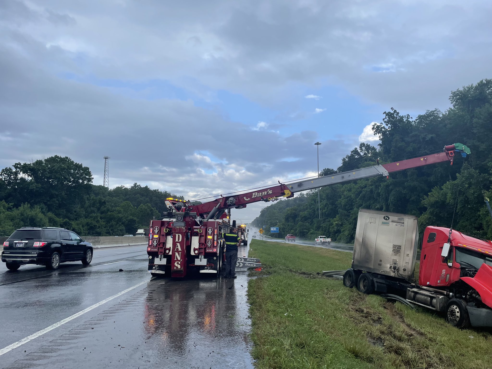 Knoxville Tennessee Traffic Report - m9yb3sz