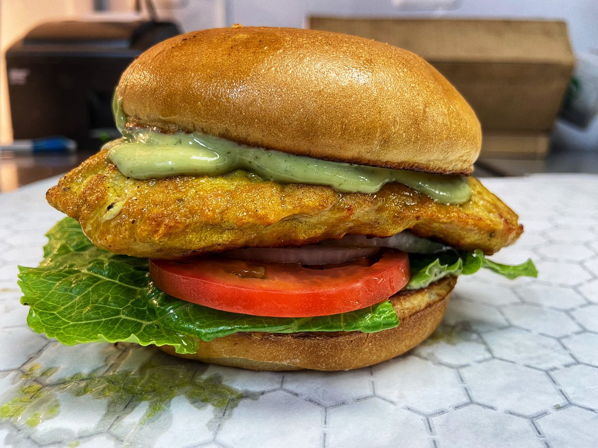 djkochi's tweet photo. Hangry Burger Springfield 
6699 Frontier Drive 
Suite G
Springfield VA 22150
Order online at 
https://t.co/TElhtKBN8d
Or call
571-371-8477 https://t.co/bEuLUn3oIX