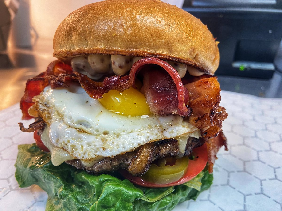 djkochi's tweet photo. Hangry Burger Springfield 
6699 Frontier Drive 
Suite G
Springfield VA 22150
Order online at 
https://t.co/TElhtKBN8d
Or call
571-371-8477 https://t.co/bEuLUn3oIX