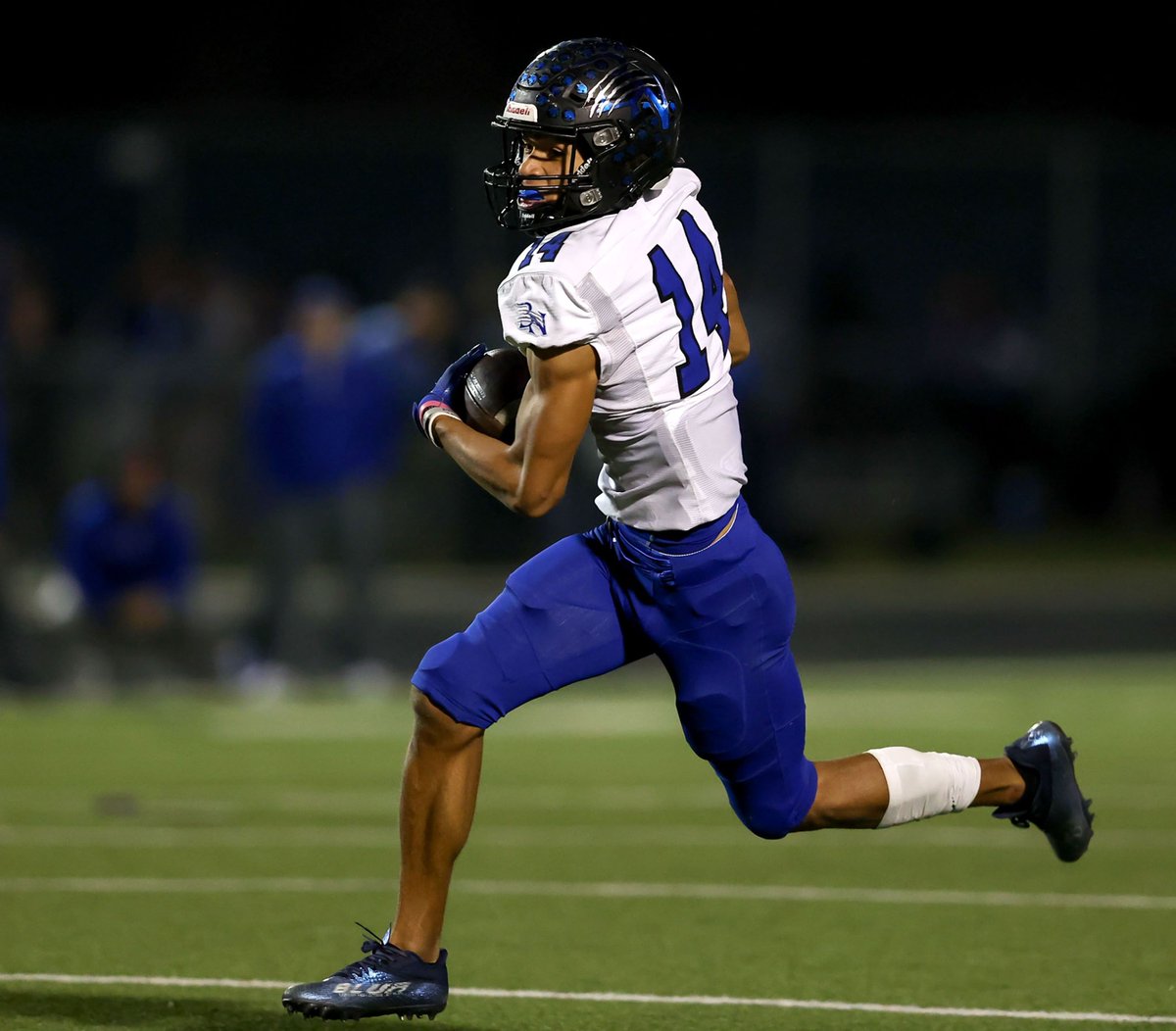 #TXHSFB primer: These pass catchers are poised for a break out year, watch out for 'em 🔥

🏈Gavin McCurley - Byron Nelson
🏈Amarion Henry - Keller
🏈Walker Mulkey - Flower Mound
🏈Landon Ransom - Byron Nelson
dallasnews.com/high-school-sp…
