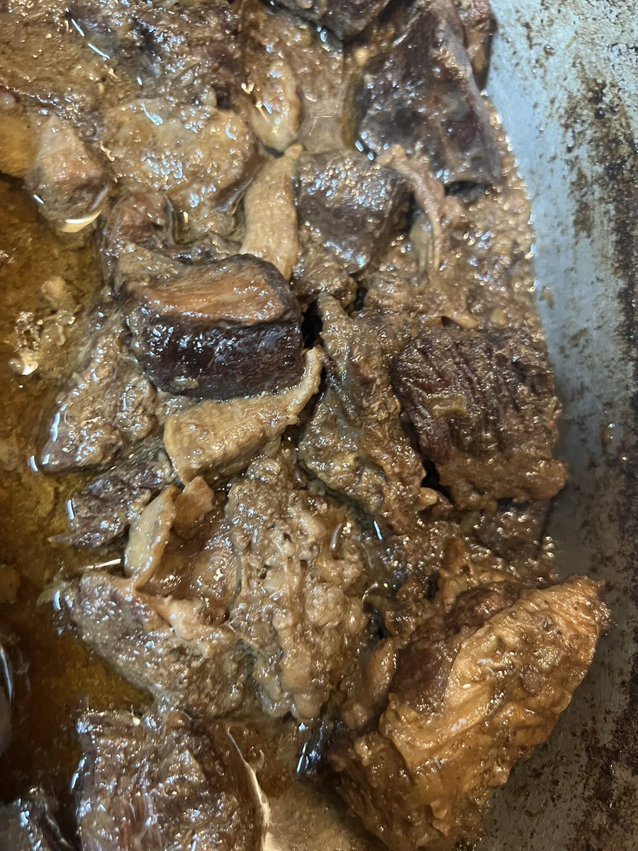 Riflemanscreed2's tweet photo. Rice and gravy day at my parents ✌🏽😋 #Bouee #DeerMeat #Beef #Okra 
#CajunLife https://t.co/VrqAbf0UaD