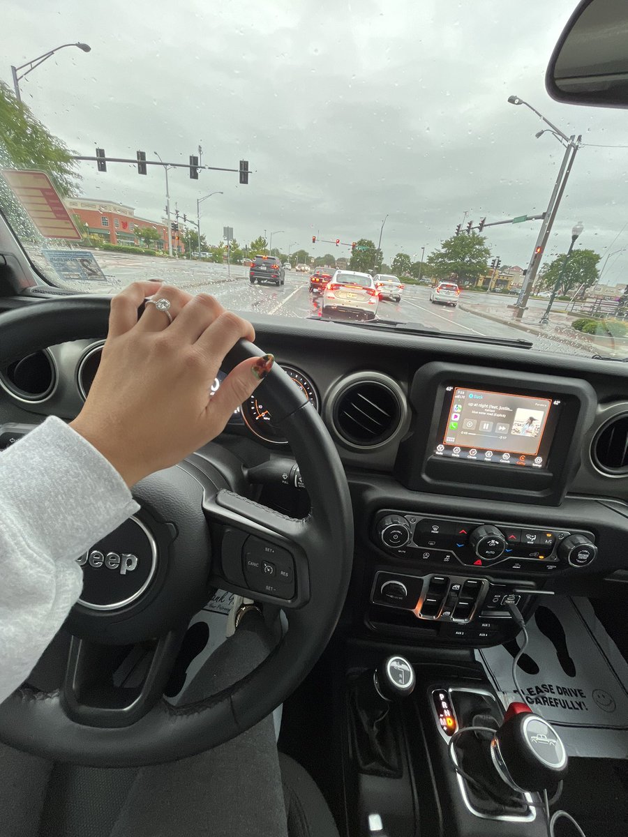 jacMONTES's tweet image. Someone enjoying it more than me