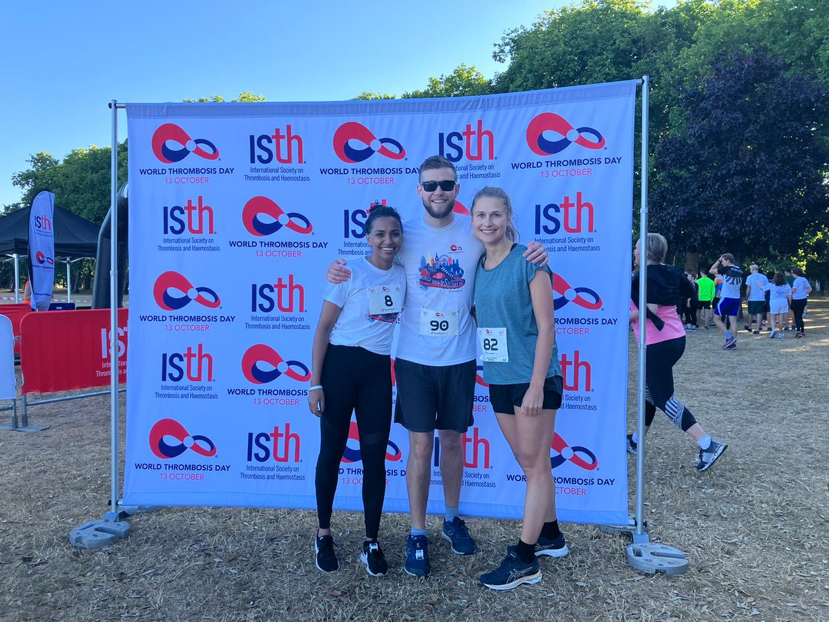 #ISTH2022 day 2 was even more exciting, started with great energy very early at the #wtd 5k run, after which I presented our research on colorectal cancer-associated #thrombosis! Even more humbled to have received the #ISTHEarlyCareer travel award 🎉🎉