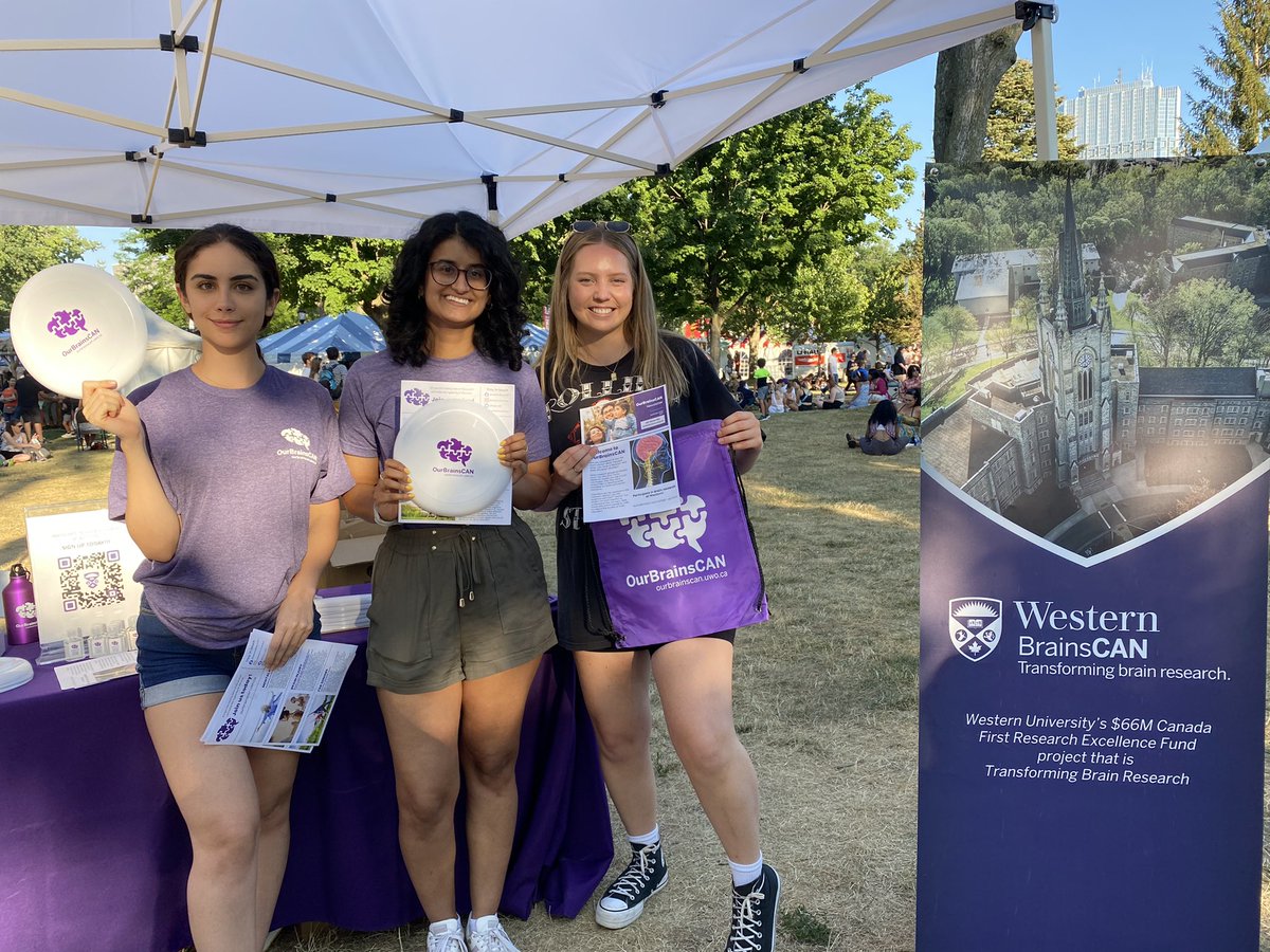 Closing shift on the final day of @SunfestLDN #LdnOnt! Chat with volunteers from @NeuroBeats, @CulhamARI_Lab, Dr. de Ribaupierre & Dr. Eagleson Labs #BrainResearch 🧠 @Brains_CAN #WesternU @Riya_Sidhu @michaelakent_ #ResearchDissemination #OurBrainsCAN