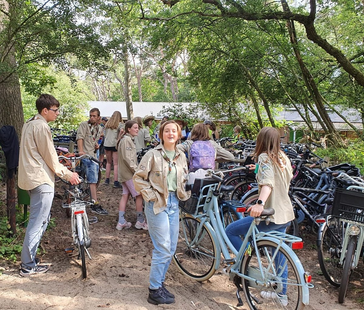 Heel Nederland (en zelfs elders in Europa) zal het weten... Onze zomerkampen zijn eindelijk weer begonnen!

#zwervers #veenendaal #scouting