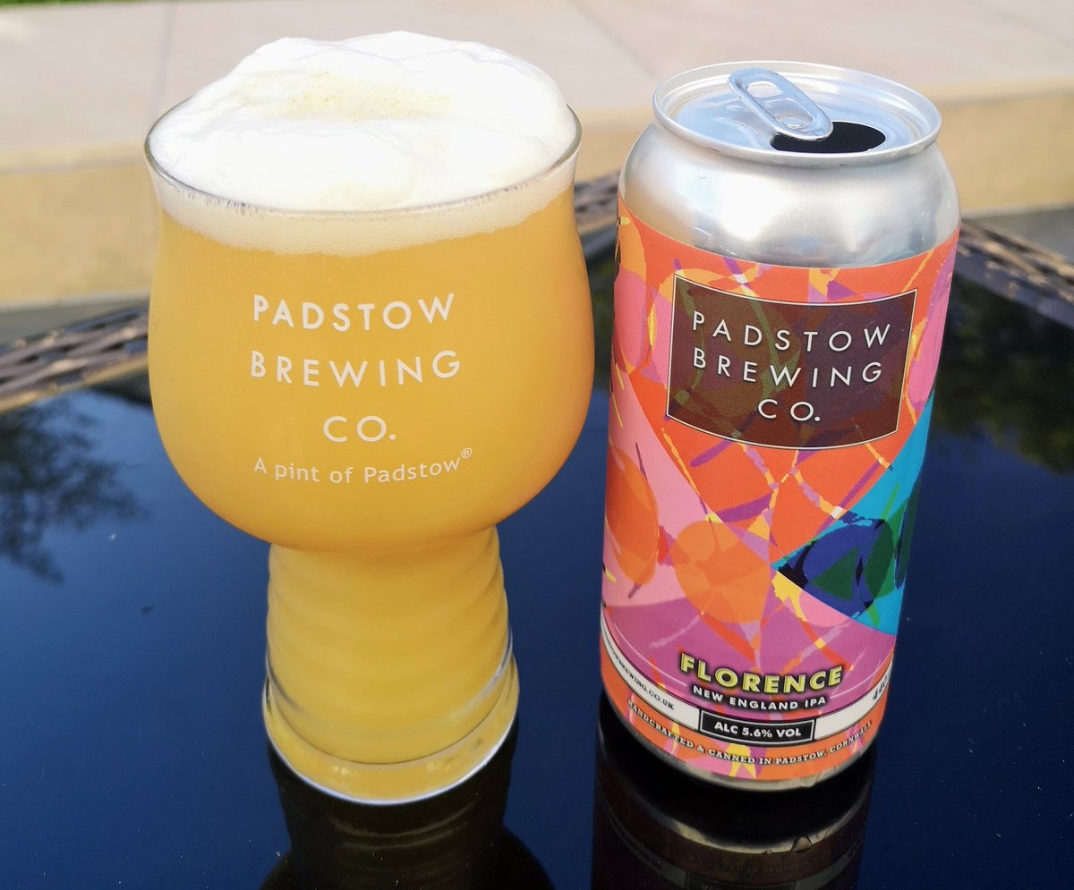 Tried this wee beaut last week for the first time when we were in Padstow. Outstanding, and so glad I brought some home with us! A treat to round off this fantastic weather! <a href="/PadstowBrewing/">Padstow Brewing Co</a> 🍺