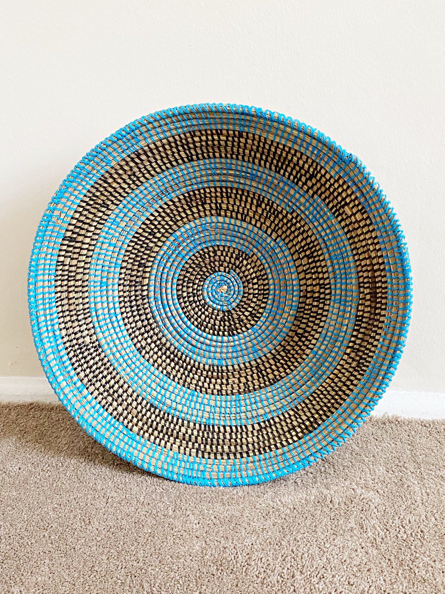 These gorgeous woven baskets will look great as a centrepiece! More colours/sizes available etsy.com/shop/kambiagif… 

#HandmadeHour #CelebsForSmallBiz #UKCraftersHour #CraftBizParty