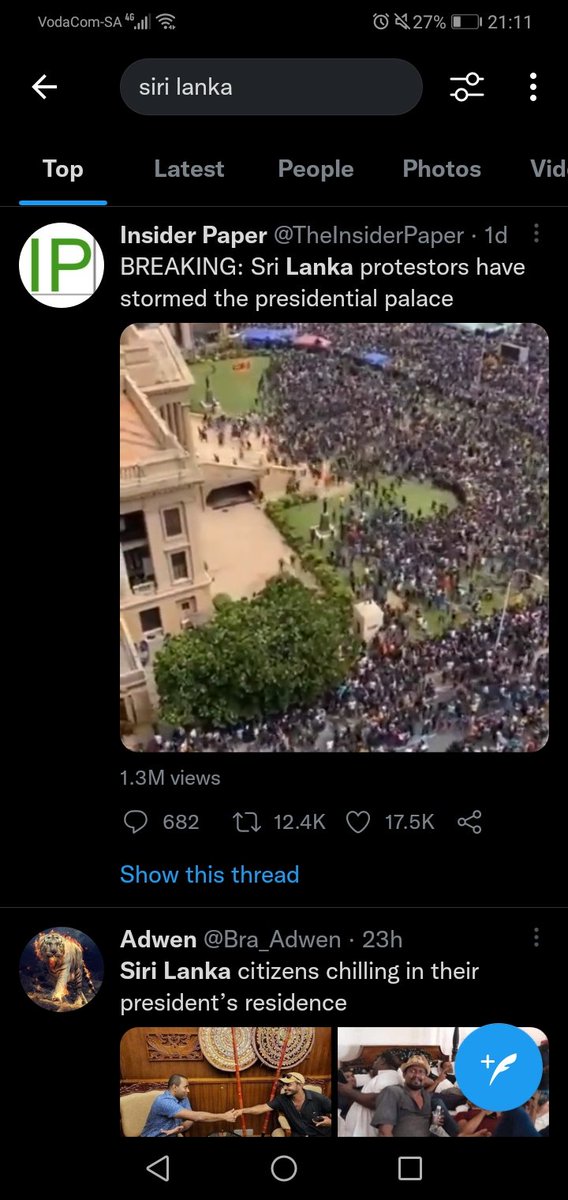 ITguruSA's tweet photo. What Siri Lanka citizens did to their president is wild 🙆‍♀️🙆‍♀️🙆‍♀️

When these leaders treat people like trash deserves to be treated like this.

Maphorisa / South Africans https://t.co/6Z7sGw2fMX