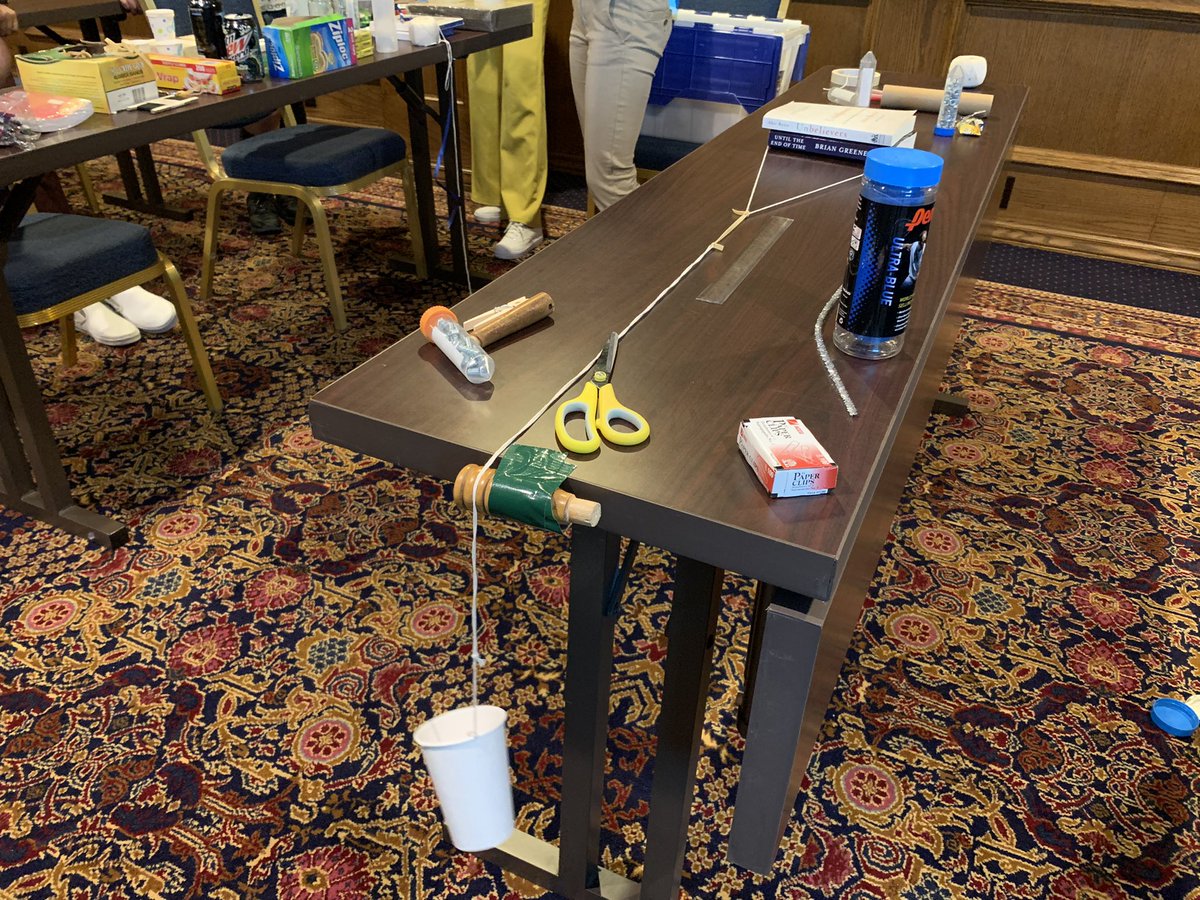 ashmeetastro's tweet photo. Tinkering-style physics with some “home apparatus” at #AAPTSM22! https://t.co/8RtDPxws5Y