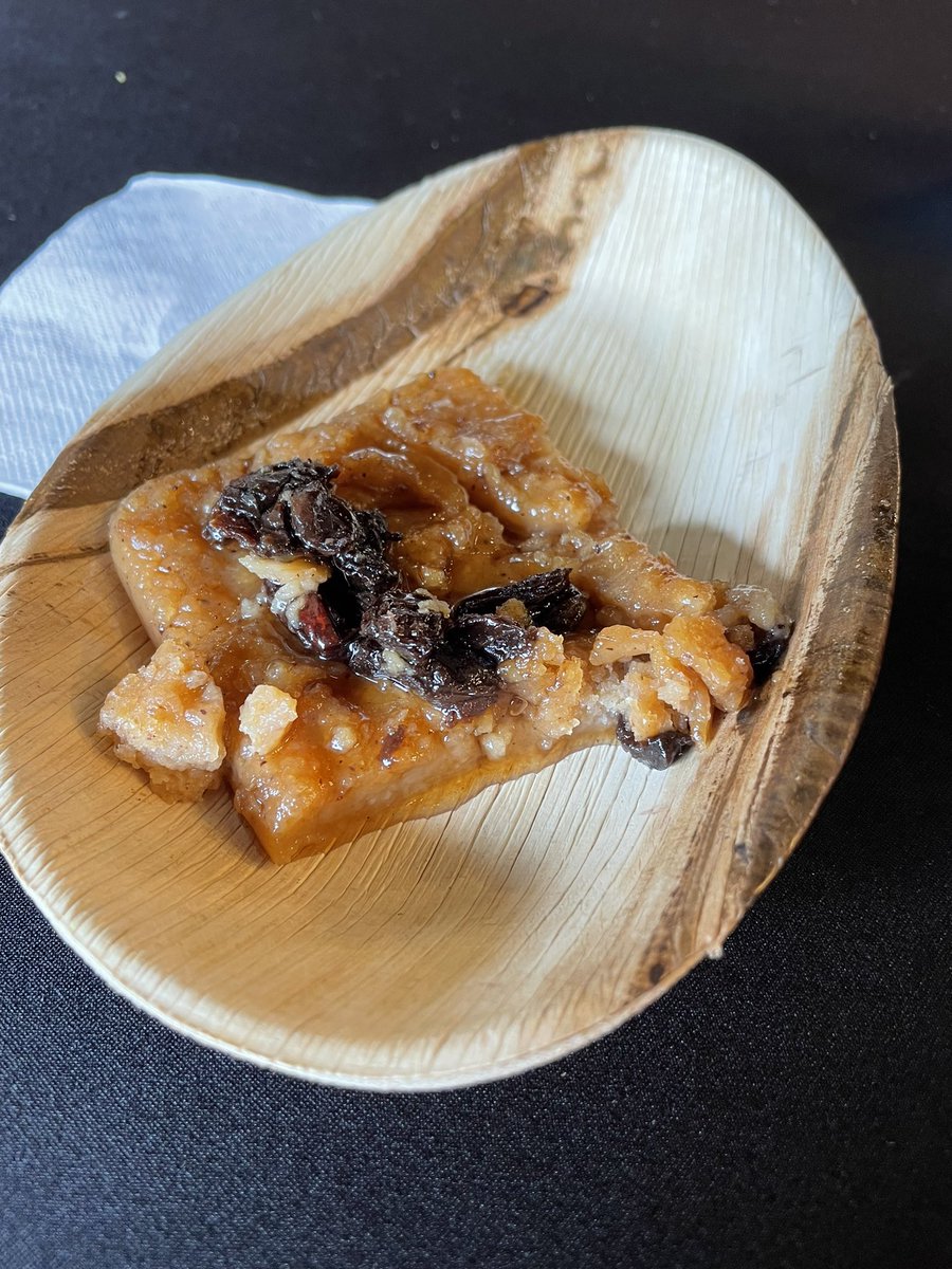 outaboutatl's tweet photo. Good eats this weekend at the @CreoleFoodFest. Really need that bread pudding recipe from Heritage Cakes &amp; Sweets. Best ever. https://t.co/WRXiGQZodH