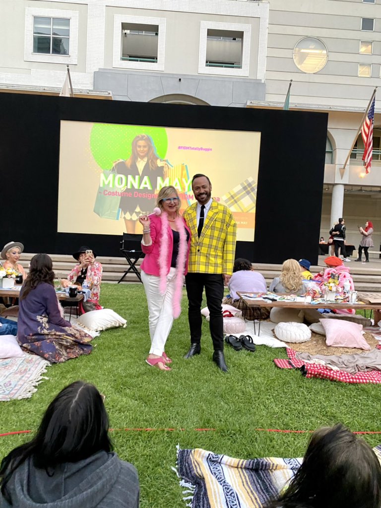 SentryxHQ's tweet image. A FABULOUS TIME ➡️ Moderating the very special Q &amp;amp; A with Costume Designer @monamaydesign 💖 As part of the “Clueless” Film Screening Night at the Park @FIDM Event #GrandHopePark #FIDMTotallyBuggin