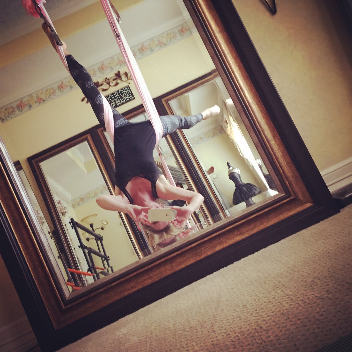 girlfriday08's tweet photo. "Teaching is building
Bonding in community
Me as part of you."
My Vygotskian-flavored haiku is brought to you today by social constructivist educational theory and @YogaAntiGravity reflecting.
#BrainBodyWorld https://t.co/E2hAFTMdxn