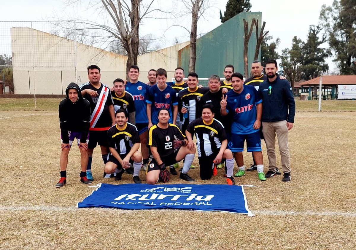 TejeraLeandro's tweet photo. #ITURRIA Siempre 💙
Torneo de Fútbol en Ezeiza.
Gran jornada compartida con los Compañeros.

@OscarTedescoSEC @CarlosPerezSEC @m_migliore @Sergio_OrtizOk @MGonzalezSEC @NatyGonzalezSEC @Rociotweet @EzequielTedesco https://t.co/BWarv7EYwO