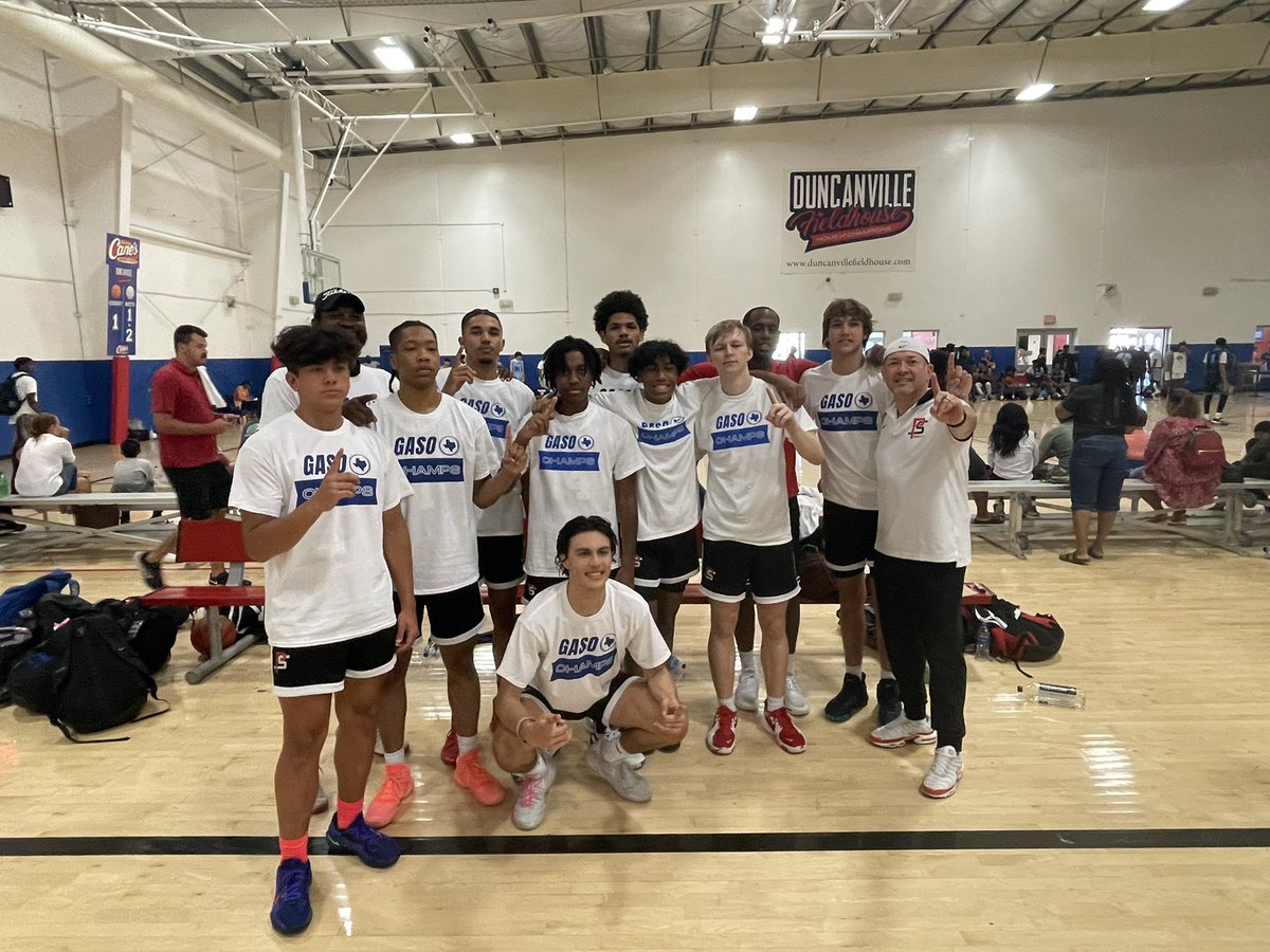 🚨🚨🚨🚨 #championshipmindset 17U Black with the championship @TexasHoopsGASO #GASOLIVE22 #nba @devinbrown933 @CoachRizo @ChristianD_0 #omamission ⚫️🏀🔴