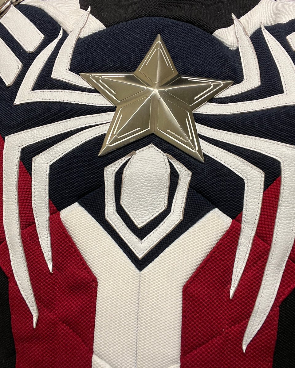 TheNeonSpidey's tweet photo. Another New Suit
•
Suit: @whitesheepleather
•
#CaptainSpidey #SpiderShield #CaptainSpiderMan #RedWhiteAndBlue #SpiderMan #Marvel #MarvelComics #MarvelCosplay #SexyNerdMovement #NeonSpidey https://t.co/NVbA0ReEts