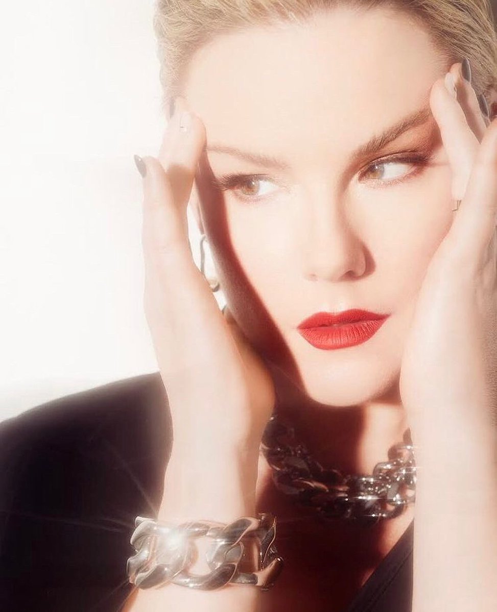 KathleenDevoted's tweet photo. Well it’s been a while since we had a new Kathleen photoshoot but I think we can all agree it was well worth the wait 🔥😍♥️

Kathleen for @vingtseptmagazine 📸🔥

[Credits 📸:]
Photography @/markbinks  
Fashion Styling @/ashleygalang 

#kathleenrobertson https://t.co/ghhkBn4rVf