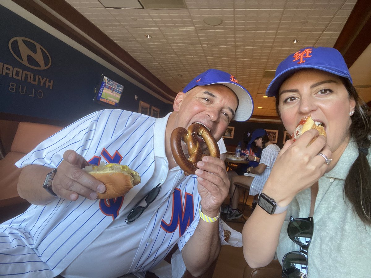 sharonshandler's tweet photo. #Mets #LGM https://t.co/95fiW5H4wk