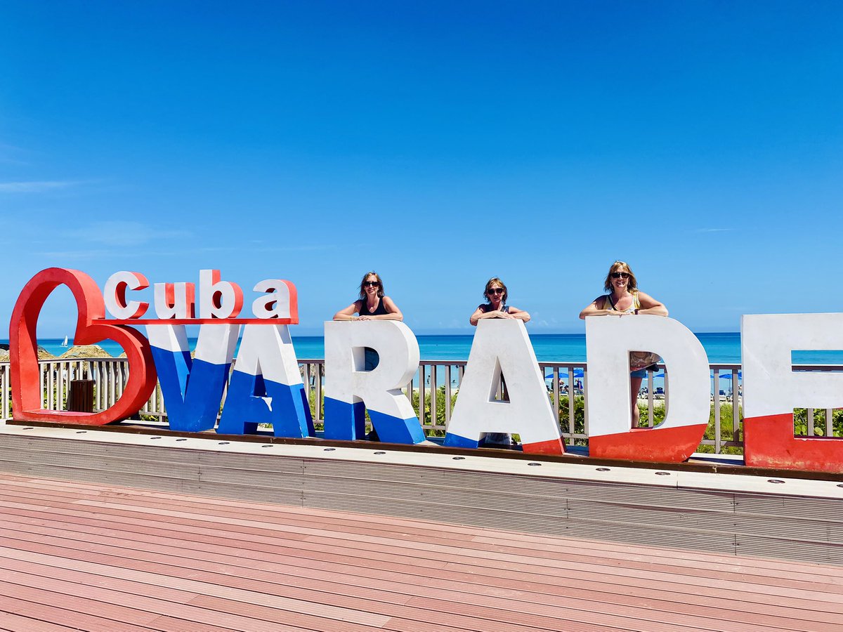 KristiSoo's tweet photo. Cuba trip 2022 🌴🍹☀️ https://t.co/d2yPYdQvoe