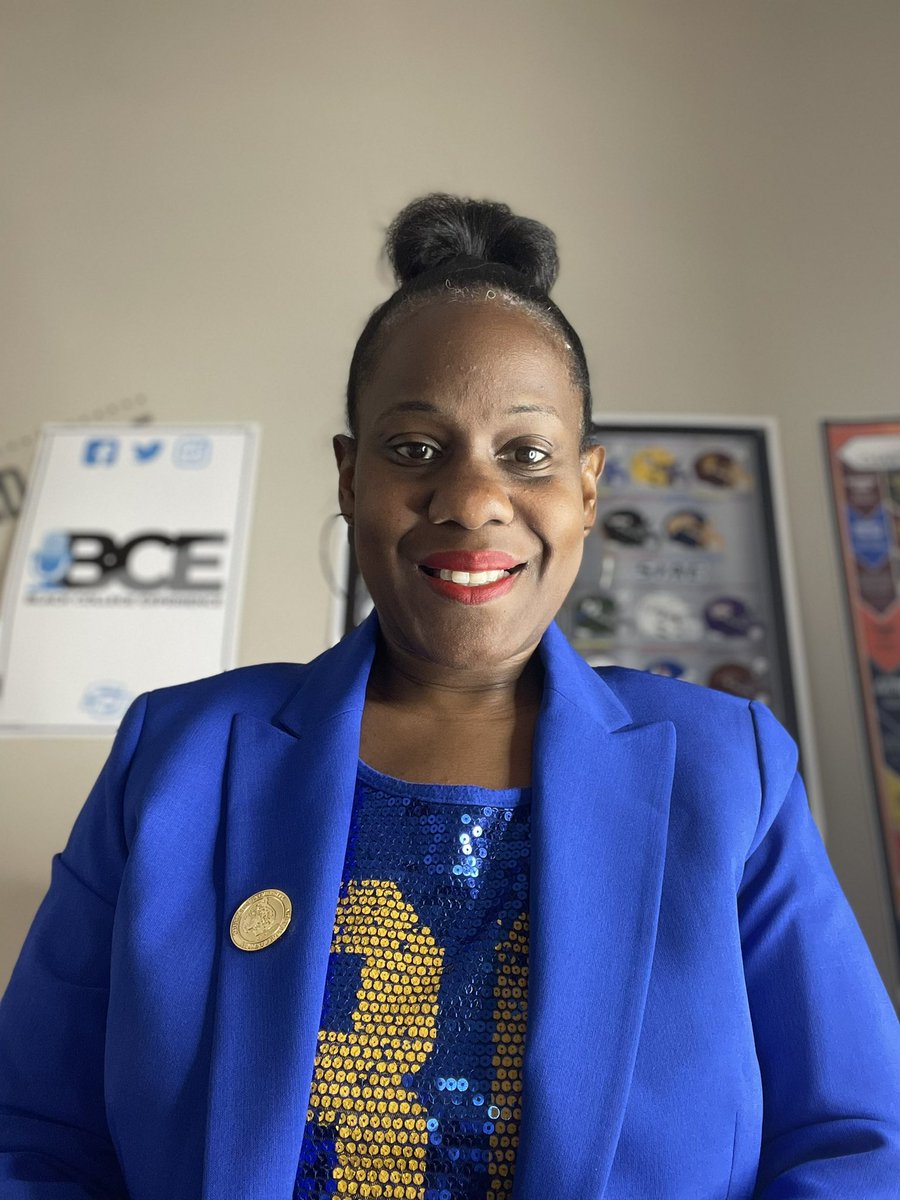 BlackCollegeExp's tweet photo. Your 20222-2024 @suatlalumni Chapter President Keisha J Kelley ๐๐ #CreatingANewLegacy https://t.co/Nxj32Fkw6q
