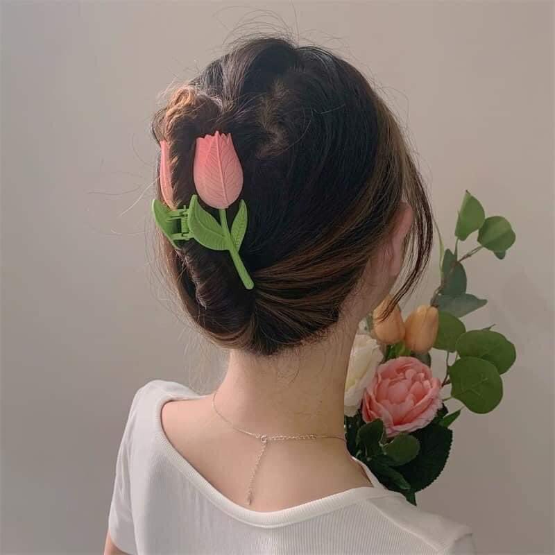 piinkibun's tweet photo. tulip hair clip 🌷 https://t.co/ql8kXoluNQ