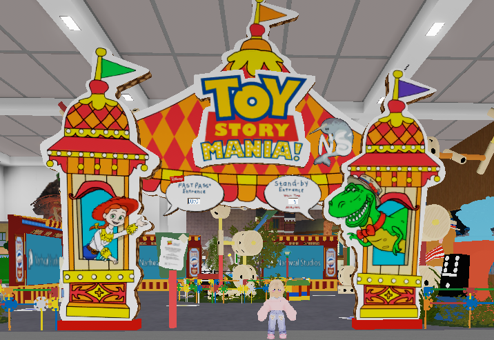 Celestsia's tweet photo. Some of my favorite exhibits at @RAAPA2021!!
#RAAPA2022 #Roblox #rblx https://t.co/yGIr5Yn4VN