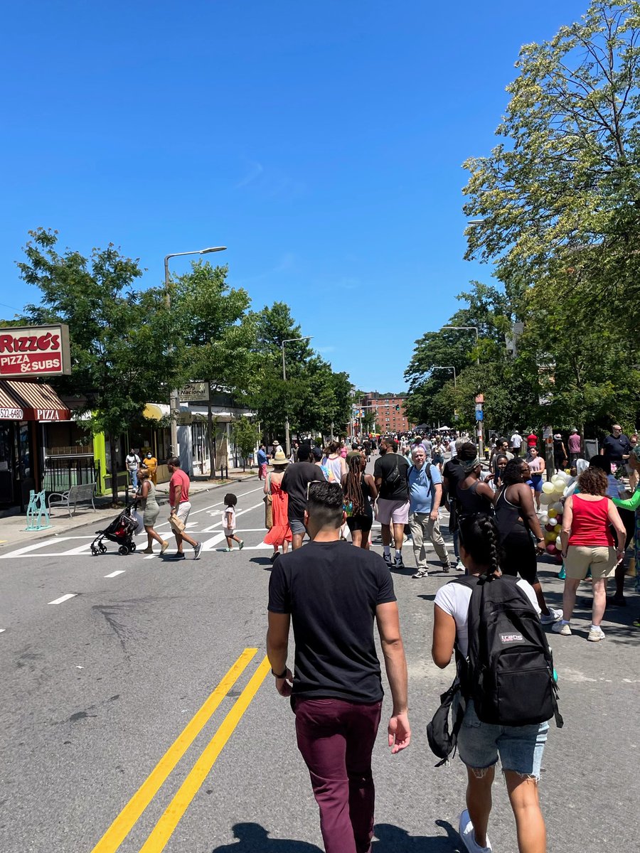 jfh's tweet photo. Streets are more than just a way to get from A to B. They can be a place for community, a place to connect, a place for joy. Grateful to all who made our very first neighborhood Open Streets event such a success today. https://t.co/GpEhgzKFs3