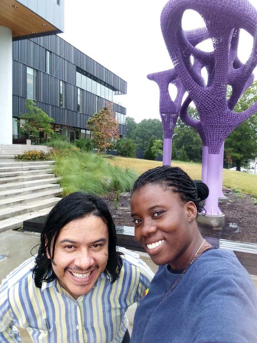 Nzinga_21's tweet photo. Group #1
#PLOrientation2022
#unitingOurWorld
@ParticipateLrng 
#purplestem
#homeofeducators https://t.co/hPAlL8Hxda